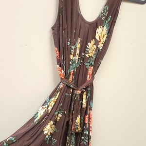 Latched Mama romper floral design Standard size 6-18 (will fit sizes 6 to 18)